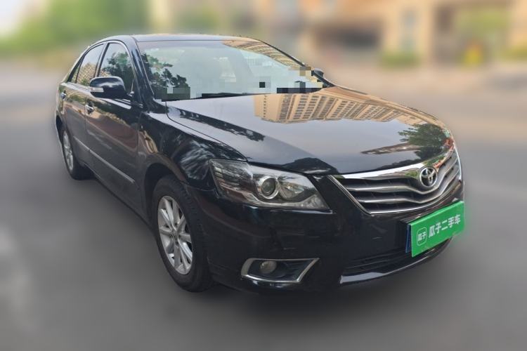 Used Toyota Camry 2013 200G Classic Luxury Edition Front Right 45 Deg