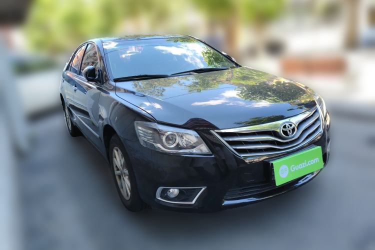 Used Toyota Camry 2013 200G Classic Luxury Edition Front Right 45 Deg