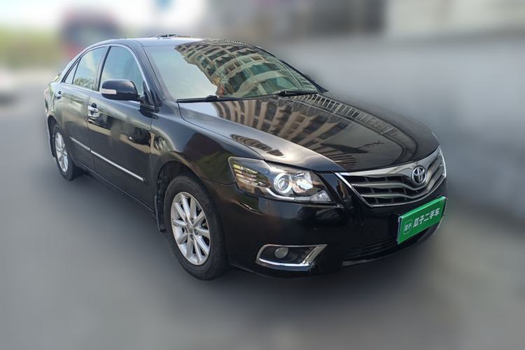 Used Toyota Camry 2013 200G Classic Luxury Edition Front Right 45 Deg