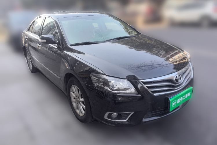 Used Toyota Camry 2013 200G Classic Luxury Edition Front Right 45 Deg