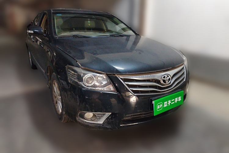 Used Toyota Camry 2013 200G Classic Luxury Edition Front Right 45 Deg