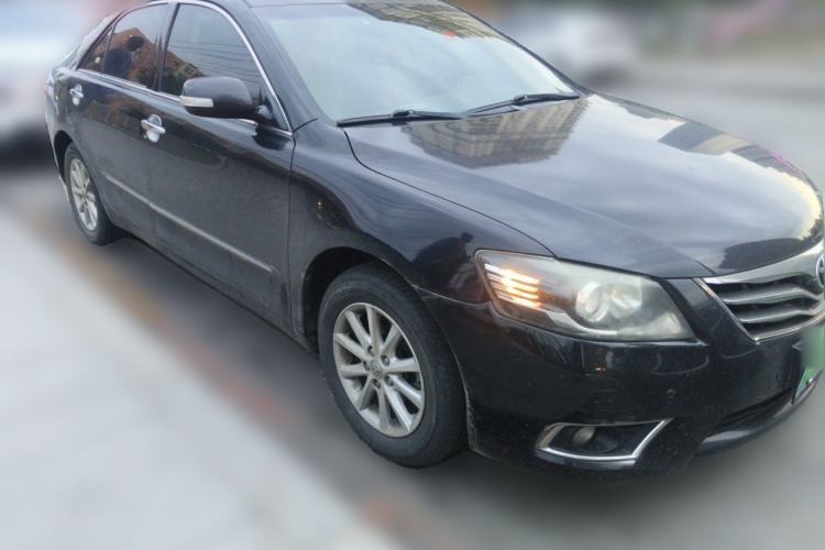Used Toyota Camry 2013 200G Classic Luxury Edition Front Right 45 Deg