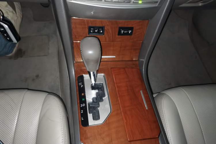 Used Toyota Camry 2013 200G Classic Luxury Edition Gear Lever