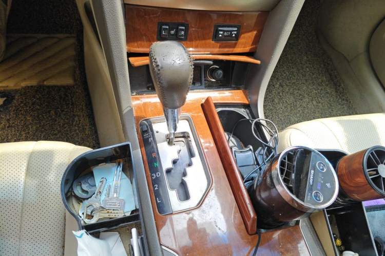 Used Toyota Camry 2013 200G Classic Luxury Edition Gear Lever