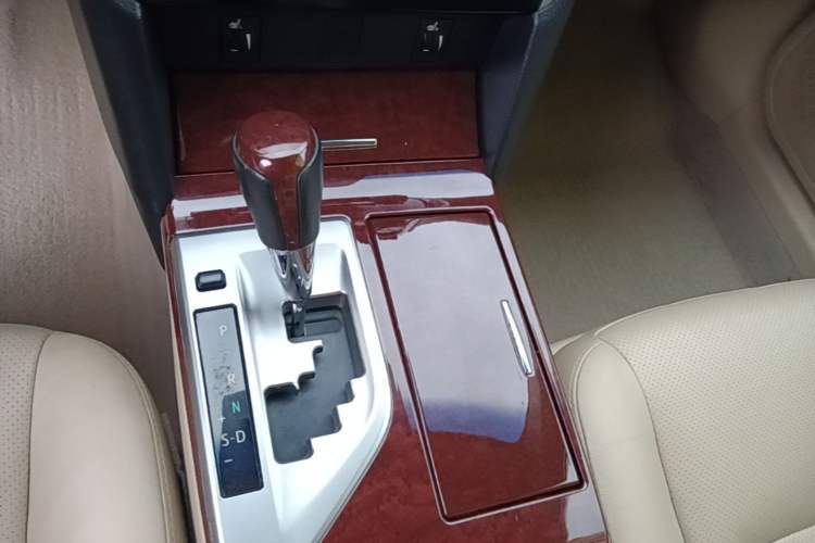Used Toyota Camry 2013 2.0G Comfort Edition Gear Lever