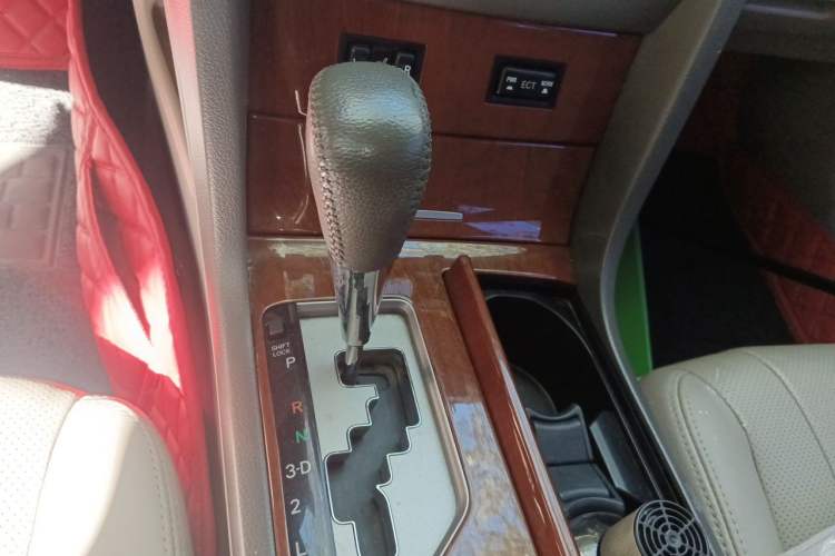 Used Toyota Camry 2013 200G Classic Luxury Edition Gear Lever