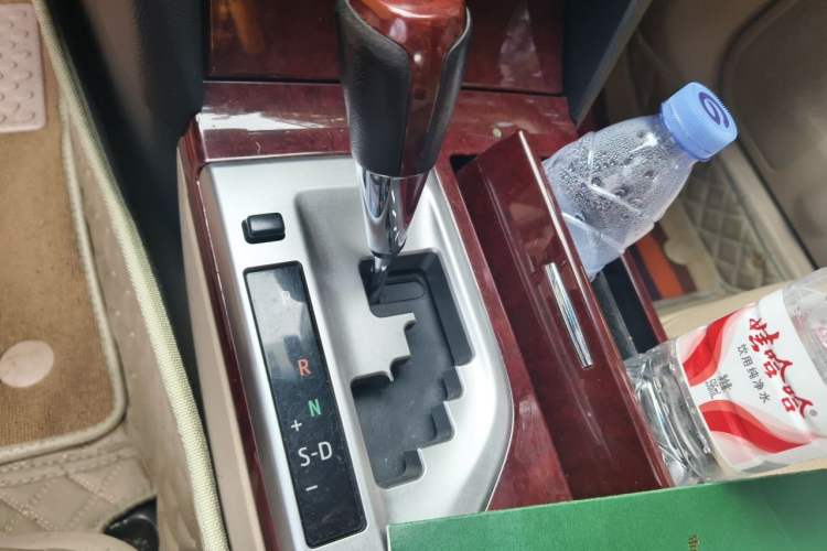 Used Toyota Camry 2013 2.0G Comfort Edition Gear Lever