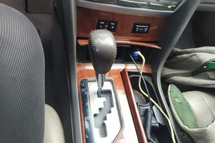 Used Toyota Camry 2013 200G Classic Luxury Edition Gear Lever