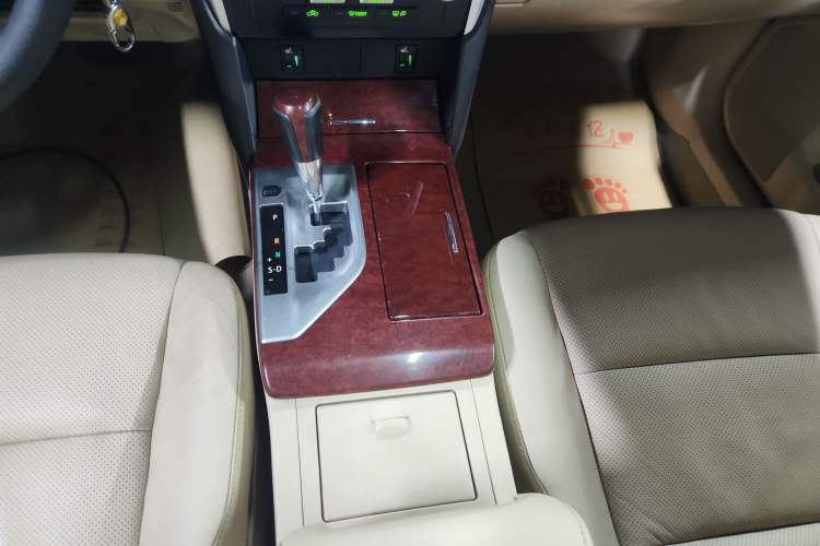 Used Toyota Camry 2013 2.0G Comfort Edition Gear Lever