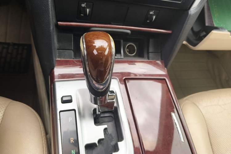 Used Toyota Camry 2013 2.5G Comfort Edition Gear Lever