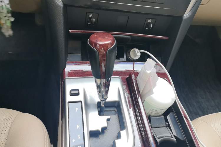 Used Toyota Camry 2013 2.0G Comfort Edition Gear Lever