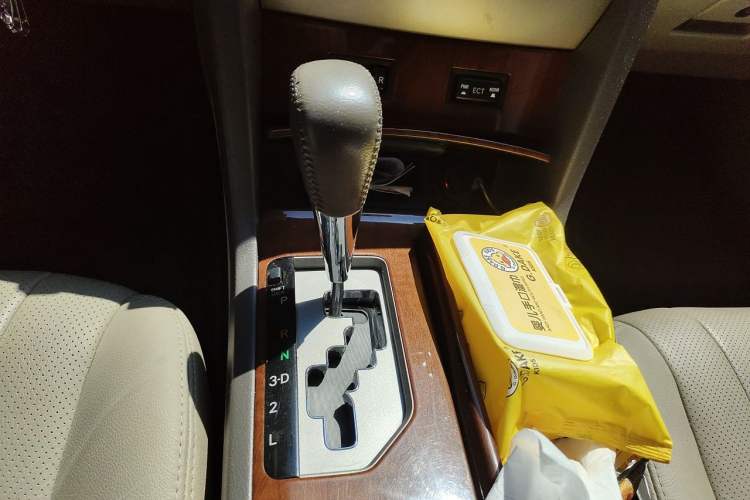 Used Toyota Camry 2013 200G Classic Luxury Edition Gear Lever