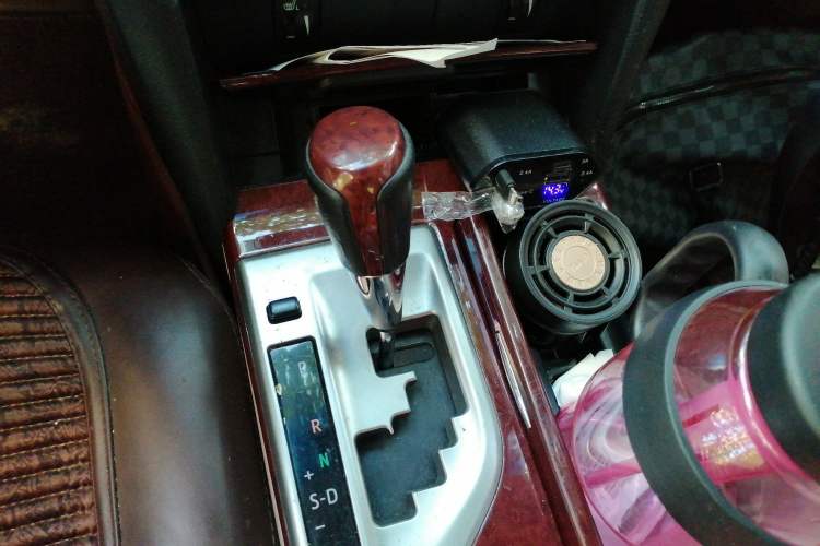 Used Toyota Camry 2013 2.5G Comfort Edition Gear Lever