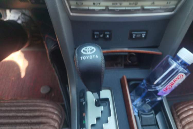 Used Toyota Camry 2013 200G Classic Luxury Edition Gear Lever