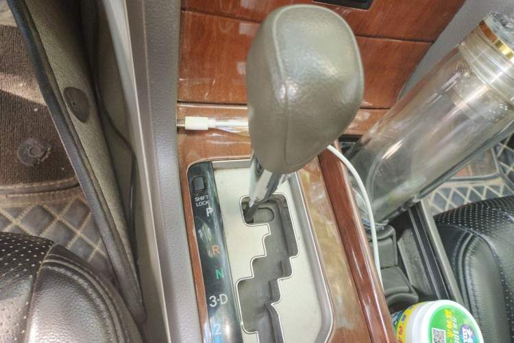 Used Toyota Camry 2013 200E Classic Elite Edition Gear Lever