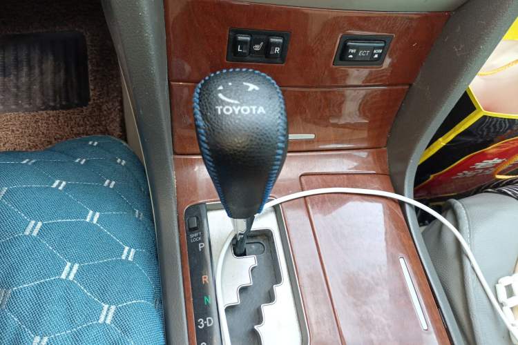 Used Toyota Camry 2013 200G Classic Luxury Edition Gear Lever