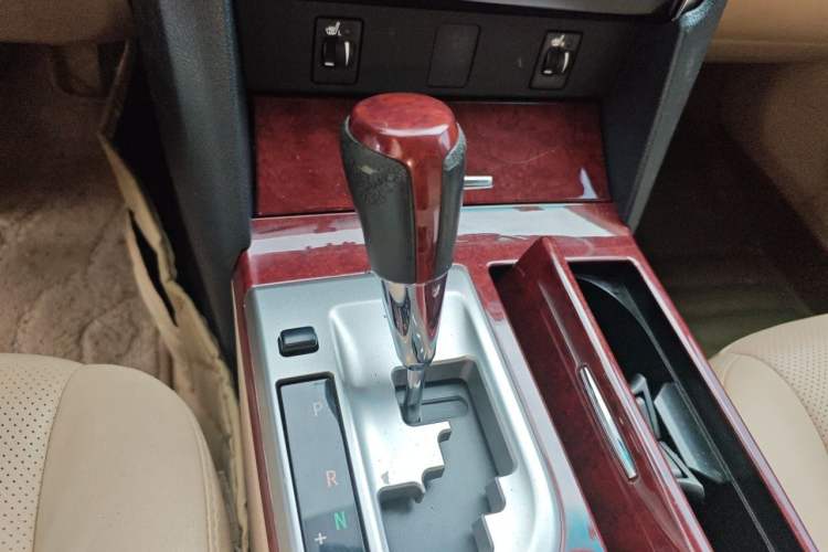 Used Toyota Camry 2013 2.0G Comfort Edition Gear Lever