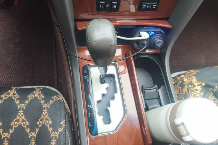 Used Toyota Camry 2013 200G Classic Luxury Edition Gear Lever