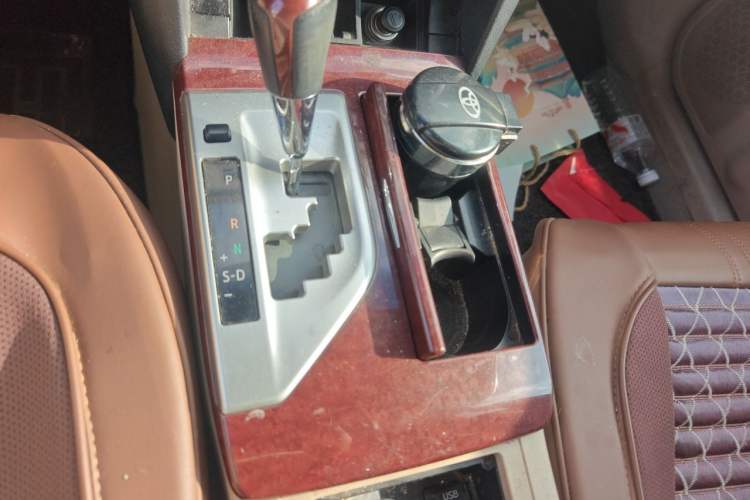Used Toyota Camry 2013 2.5G Comfort Edition Gear Lever