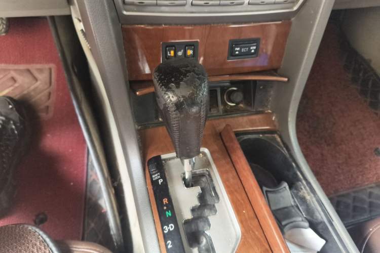 Used Toyota Camry 2013 200G Classic Luxury Edition Gear Lever