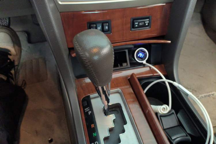 Used Toyota Camry 2013 200G Classic Luxury Edition Gear Lever