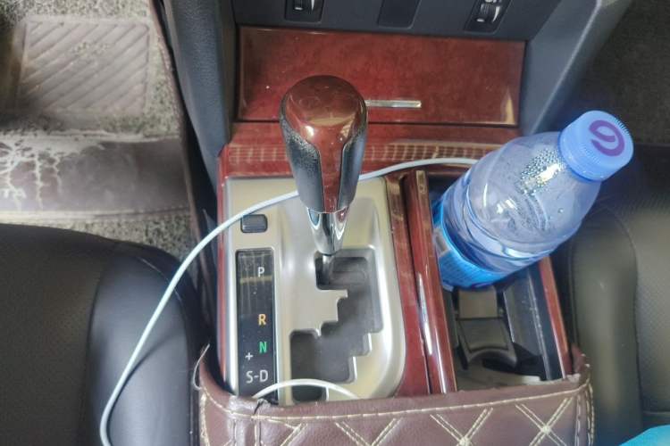 Used Toyota Camry 2013 2.0G Comfort Edition Gear Lever