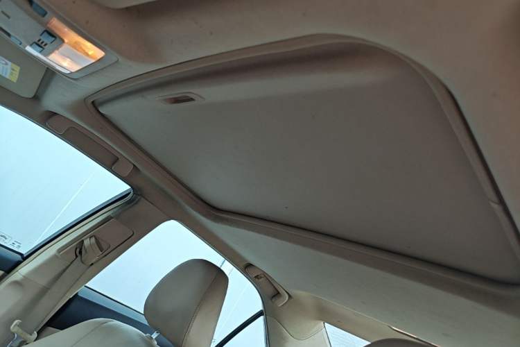 Used Toyota Camry 2013 2.5G Comfort Edition Headliner