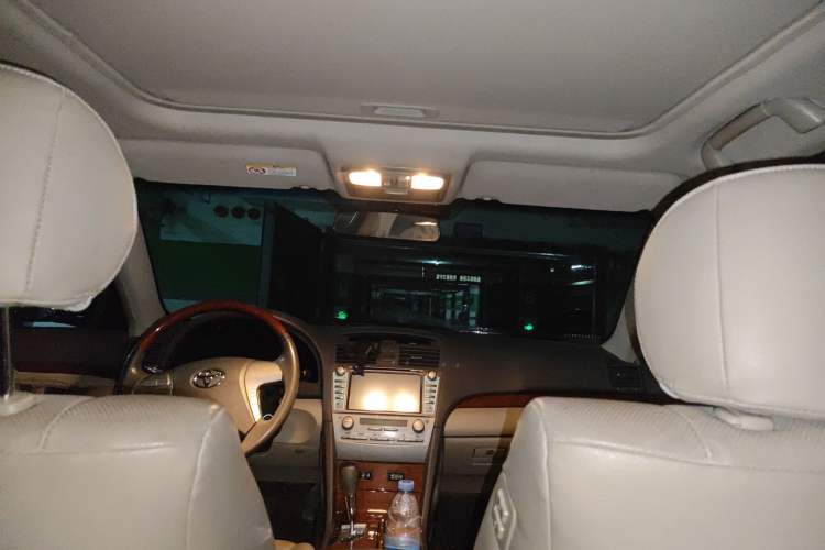 Used Toyota Camry 2013 200G Classic Luxury Edition Headliner