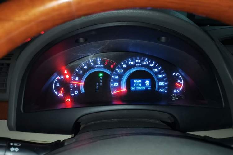 Used Toyota Camry 2013 200G Classic Luxury Edition Instrument Cluster