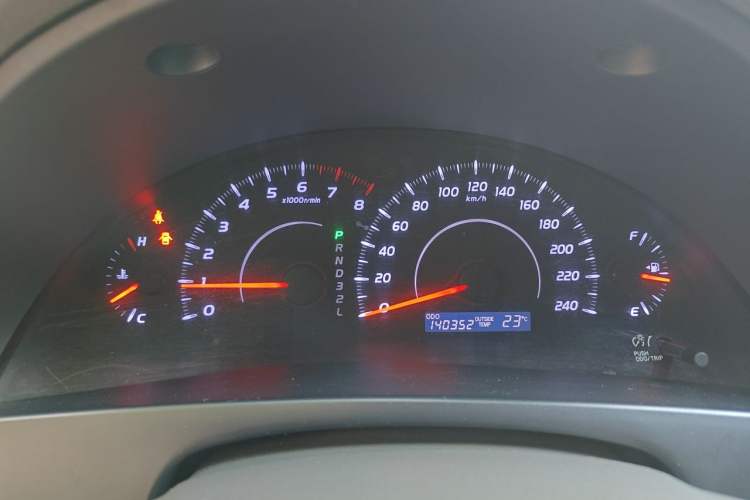 Used Toyota Camry 2013 200E Classic Elite Edition Instrument Cluster