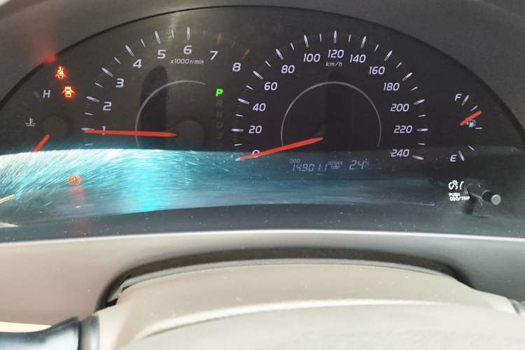 Used Toyota Camry 2013 200E Classic Elite Edition Instrument Cluster