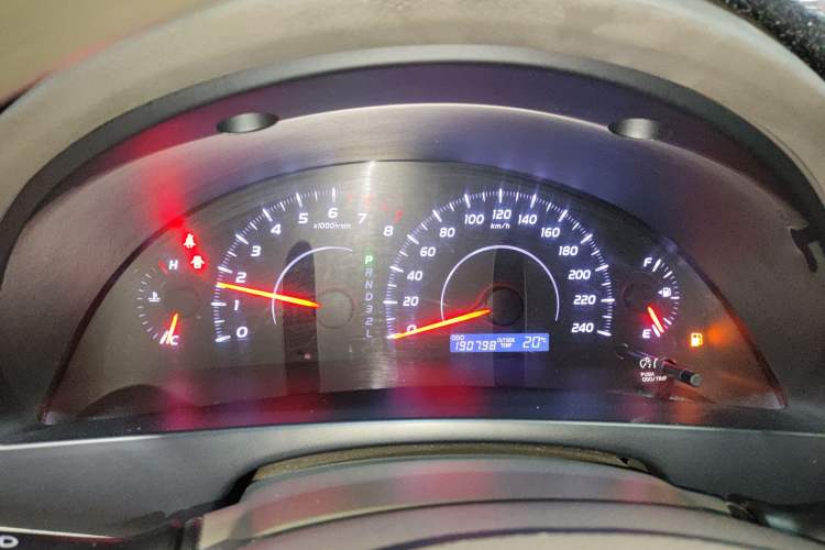 Used Toyota Camry 2013 200E Classic Elite Edition Instrument Cluster