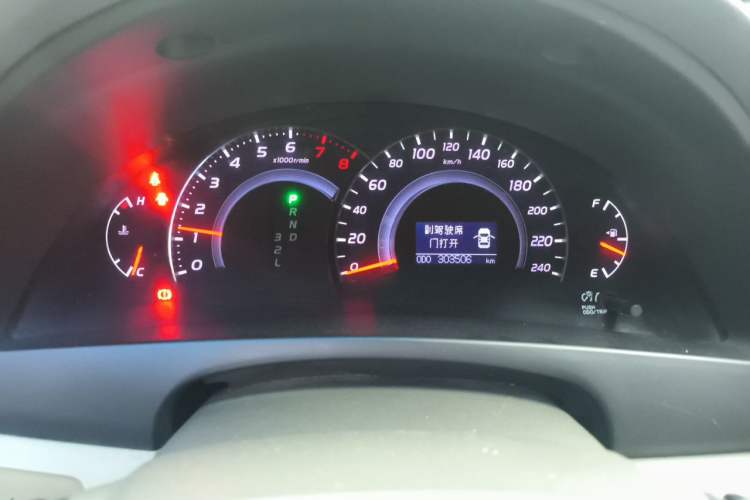 Used Toyota Camry 2013 200G Classic Luxury Edition Instrument Cluster