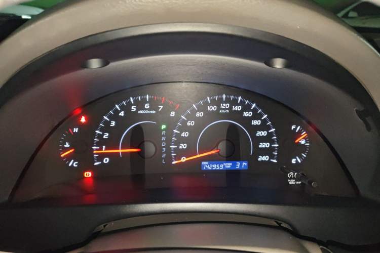 Used Toyota Camry 2013 200E Classic Elite Edition Instrument Cluster