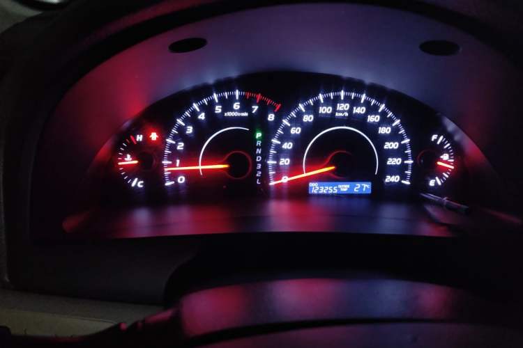 Used Toyota Camry 2013 200E Classic Elite Edition Instrument Cluster