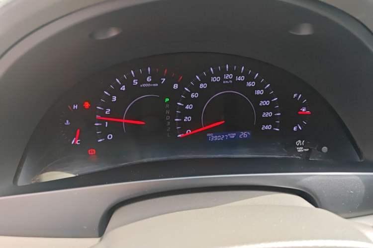 Used Toyota Camry 2013 200E Classic Elite Edition Instrument Cluster
