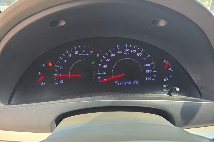 Used Toyota Camry 2013 200E Classic Elite Edition Instrument Cluster