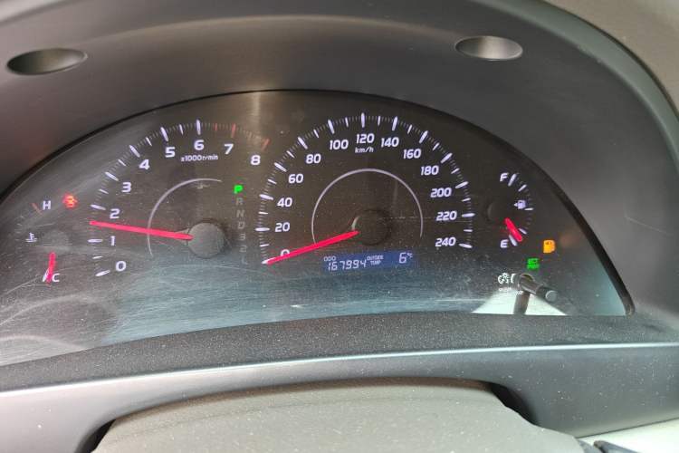 Used Toyota Camry 2013 200E Classic Elite Edition Instrument Cluster