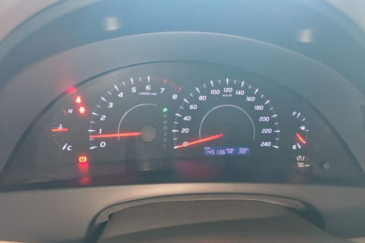 Used Toyota Camry 2013 200E Classic Elite Edition Instrument Cluster