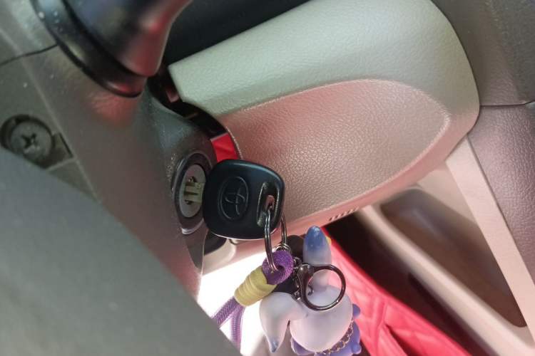 Used Toyota Camry 2013 200G Classic Luxury Edition Interior 1