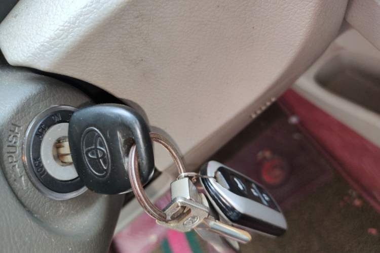 Used Toyota Camry 2013 200E Classic Elite Edition Interior 1