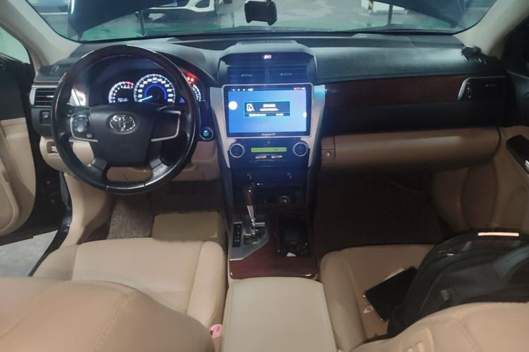 Used Toyota Camry 2013 2.5G Comfort Edition Interior 2