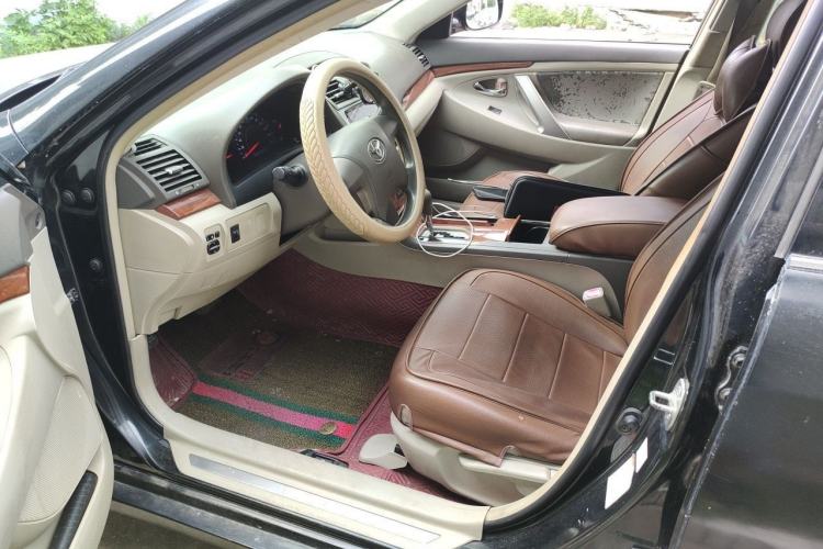 Used Toyota Camry 2013 200E Classic Elite Edition Interior 3