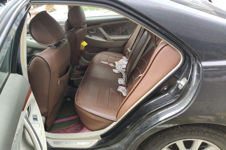 Used Toyota Camry 2013 200E Classic Elite Edition Interior 4