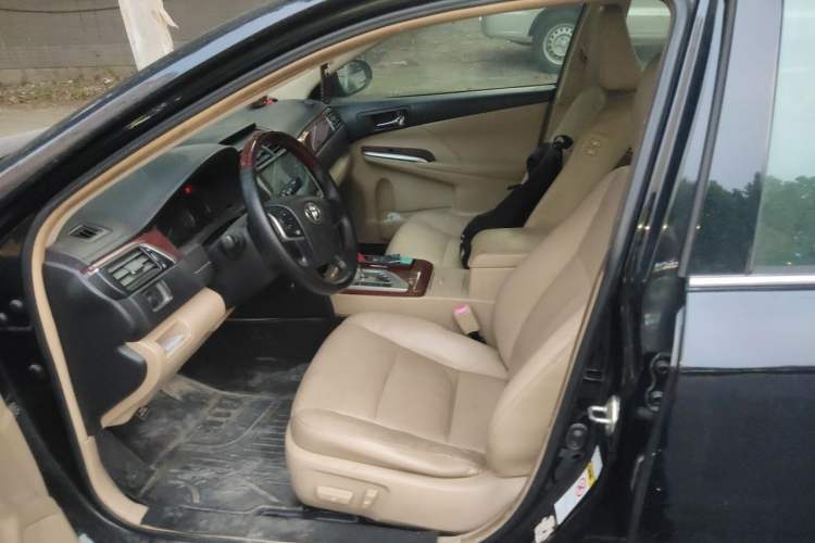 Used Toyota Camry 2013 2.5G Comfort Edition Left Front Seat