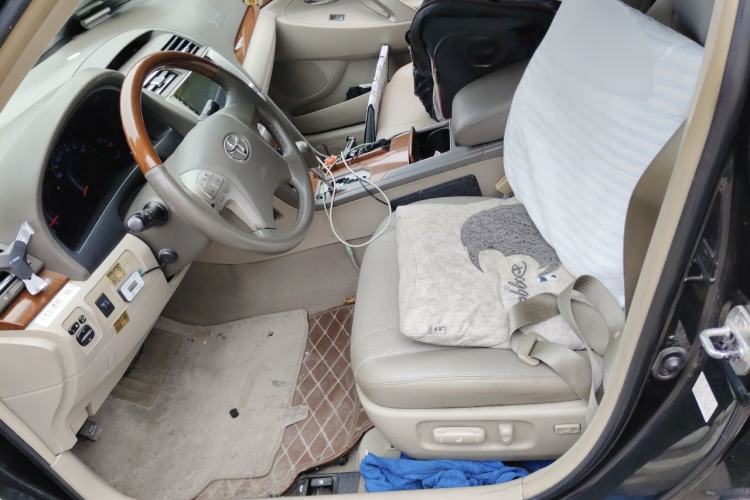 Used Toyota Camry 2013 200G Classic Luxury Edition Left Front Seat