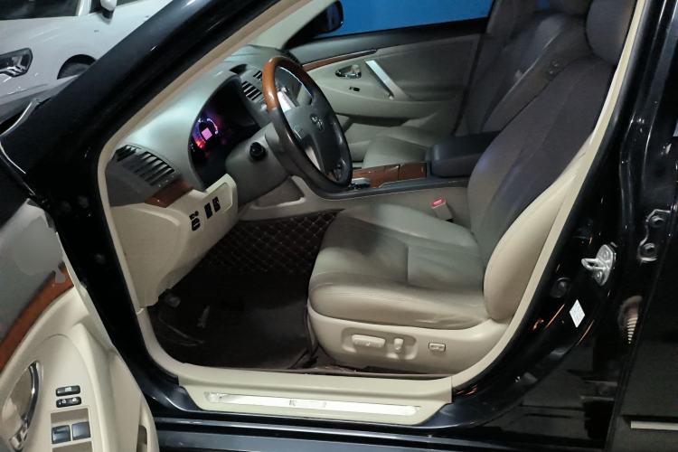 Used Toyota Camry 2013 200G Classic Luxury Edition Left Front Seat