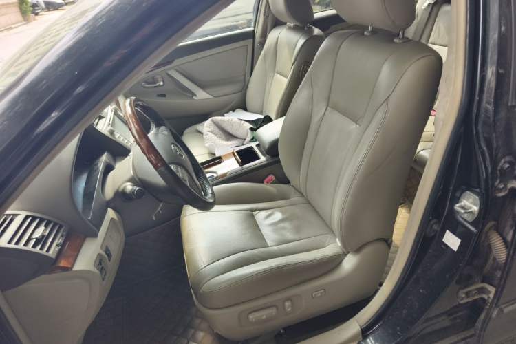 Used Toyota Camry 2013 200G Classic Luxury Edition Left Front Seat
