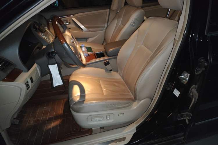 Used Toyota Camry 2013 200G Classic Luxury Edition Left Front Seat