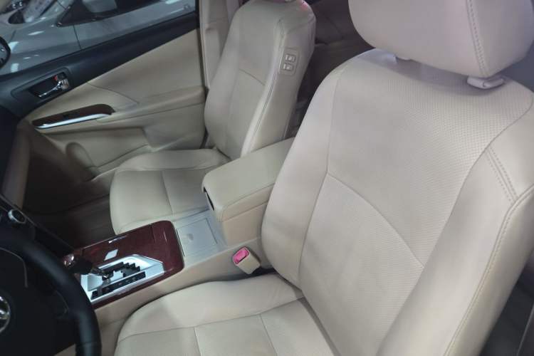 Used Toyota Camry 2013 2.5G Comfort Edition Left Front Seat